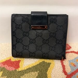 GUCCI Unisex GG Original Black Canvas Leather Compact Wallet SOLD AS IS